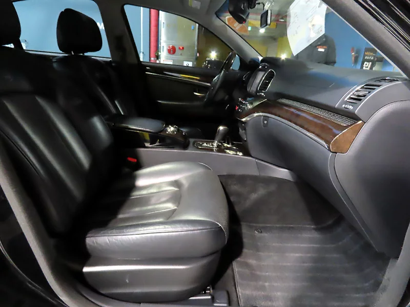 SsangYong Chairman W