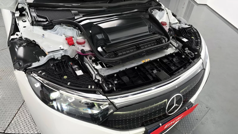 Mercedes-Benz EQS