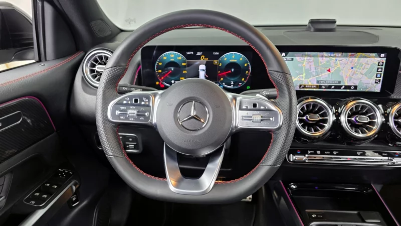 Mercedes-Benz GLB-Class