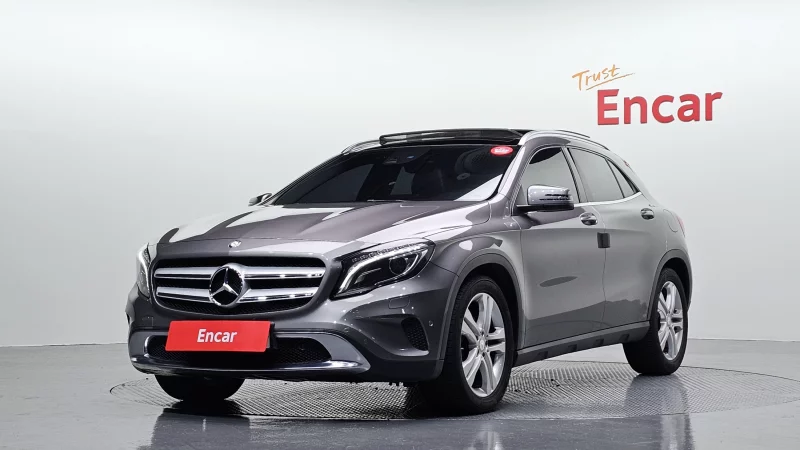 Mercedes-Benz GLA-Class