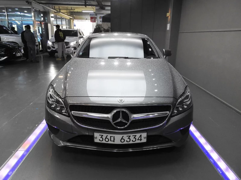 Mercedes-Benz CLS-Class