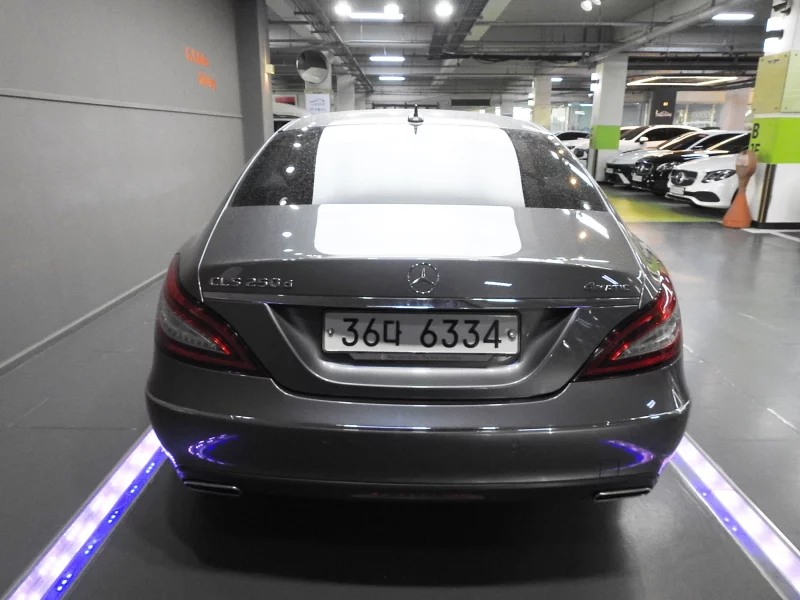 Mercedes-Benz CLS-Class