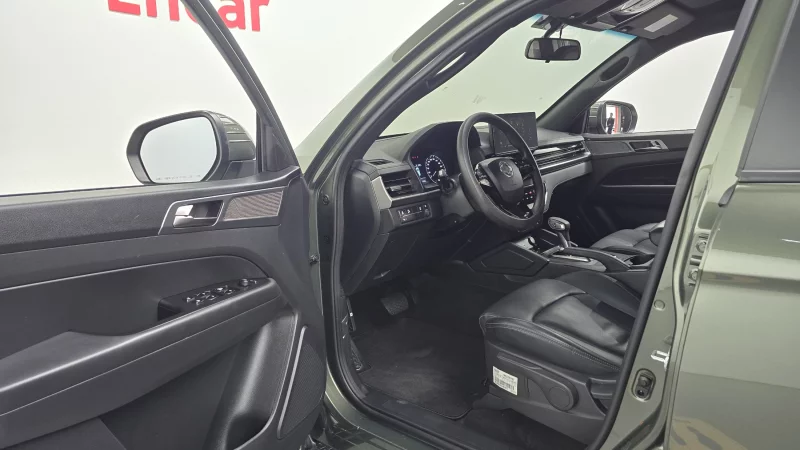 SsangYong Rexton Sports Khan