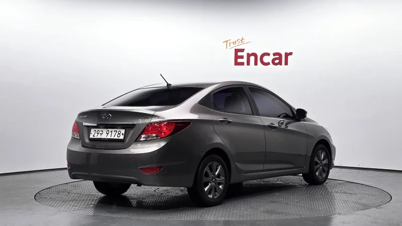 Hyundai Accent