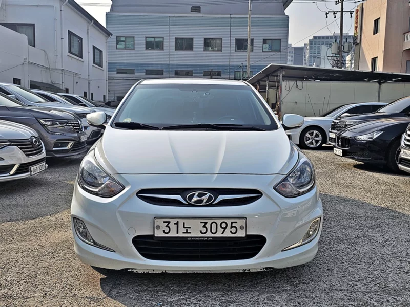 Hyundai Accent