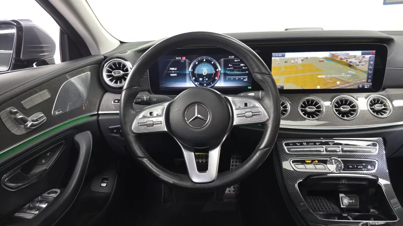 Mercedes-Benz CLS-Class