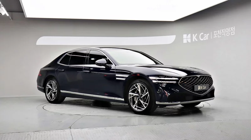 Genesis G90
