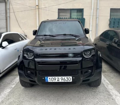 Land Rover DEFENDER