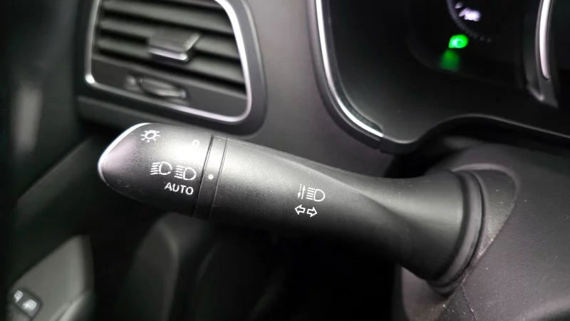 Renault SM6