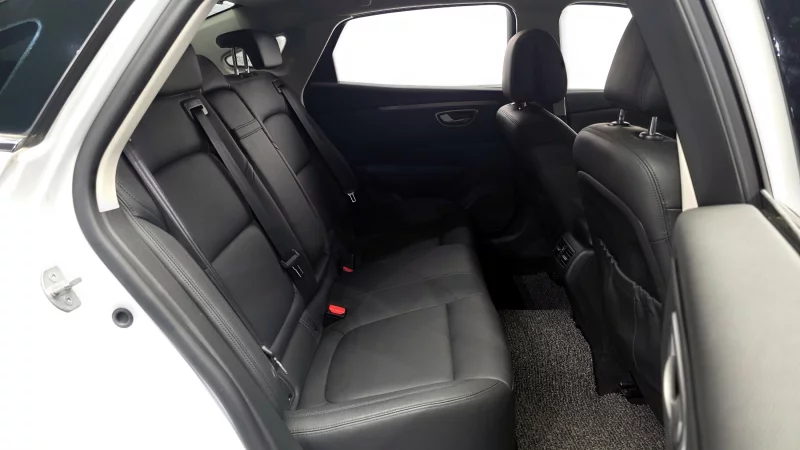 Renault SM6