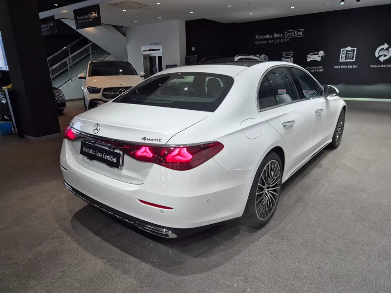 Mercedes-Benz E-Class