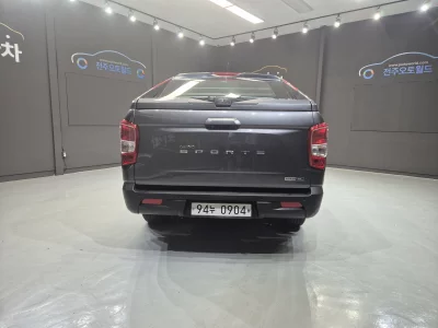 SsangYong Rexton Sports
