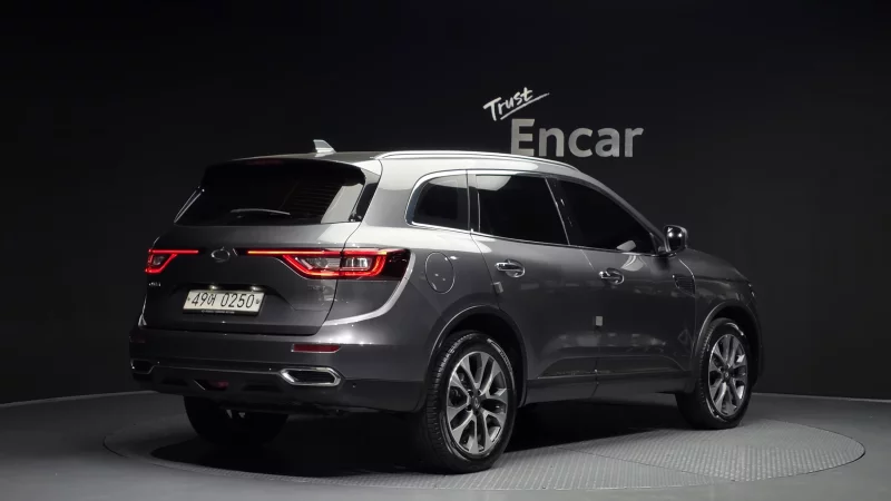 Renault QM6