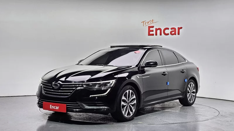 Renault SM6