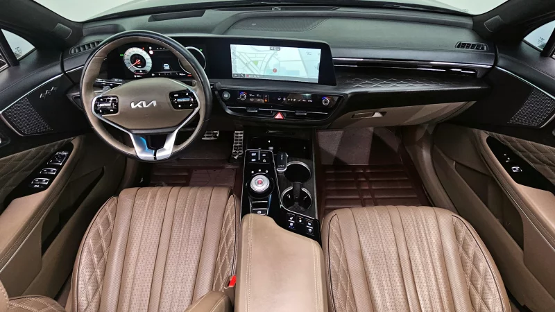 Kia K8