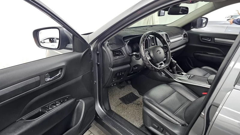 Renault QM6