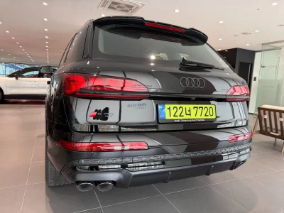 Audi SQ7