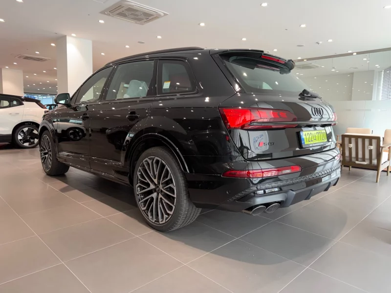 Audi SQ7