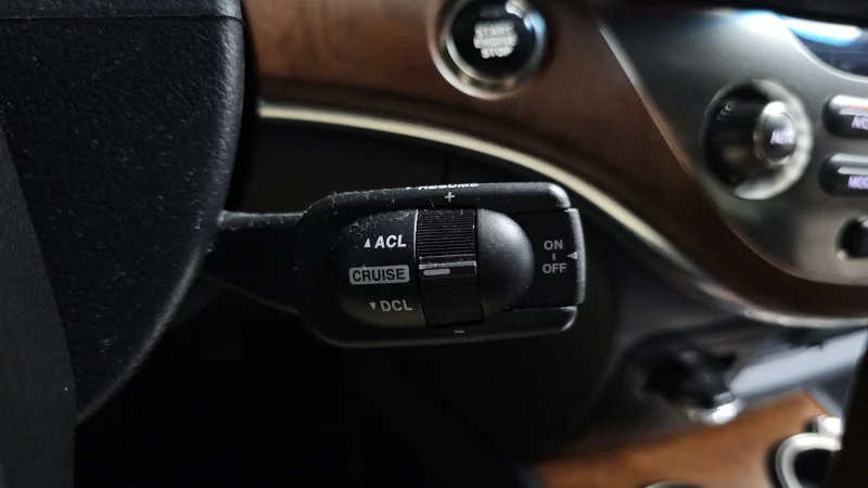 SsangYong Chairman W