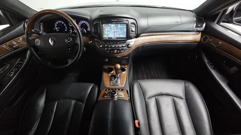 SsangYong Chairman W