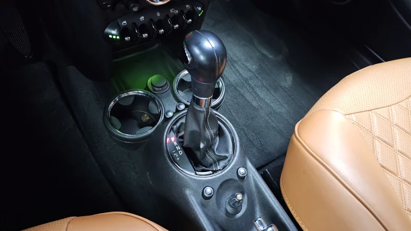 MINI Cooper Convertible