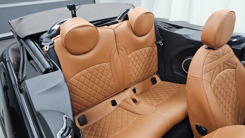 MINI Cooper Convertible