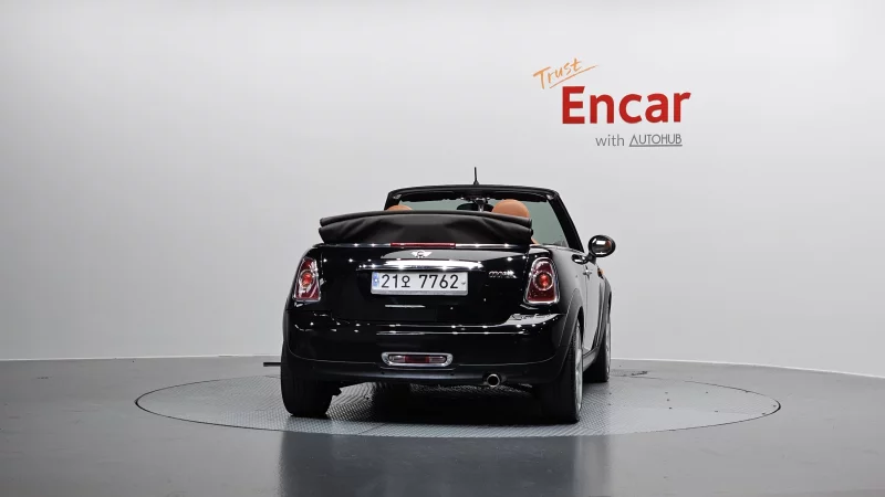 MINI Cooper Convertible