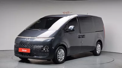 Hyundai Staria