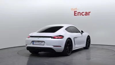 Porsche CAYMAN