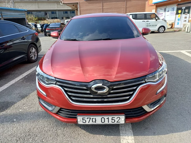 Renault SM6