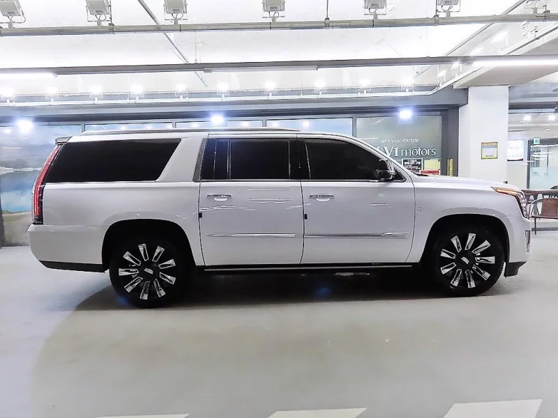 Cadillac Escalade