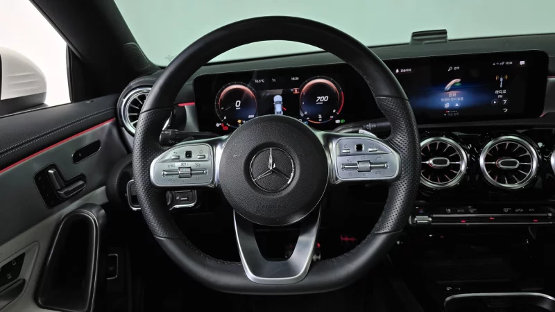 Mercedes-Benz CLA-Class