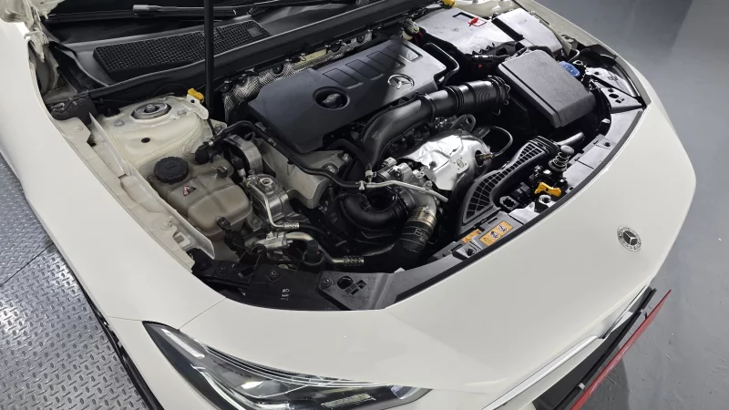 Mercedes-Benz CLA-Class