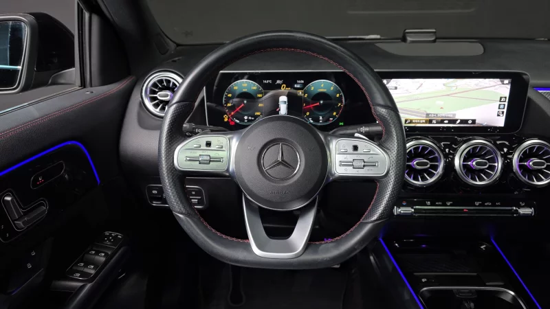 Mercedes-Benz GLA-Class