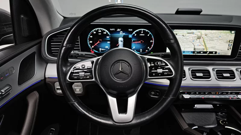 Mercedes-Benz GLE-Class