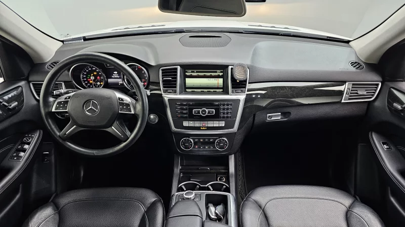 Mercedes-Benz M-class