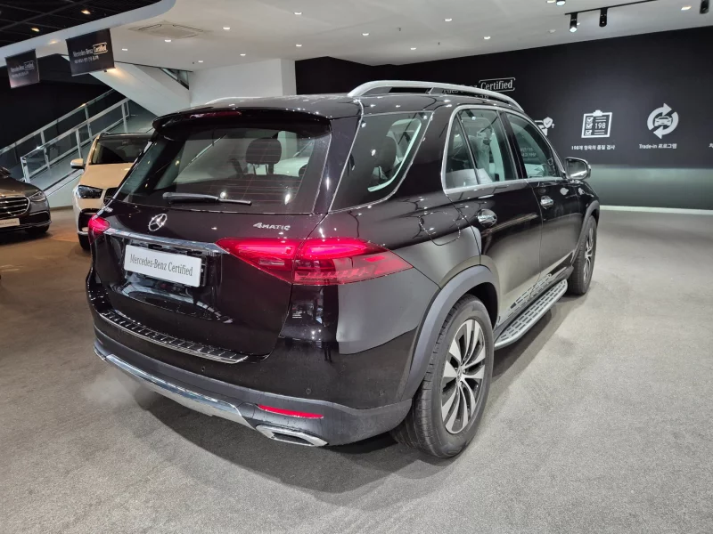 Mercedes-Benz GLE-Class