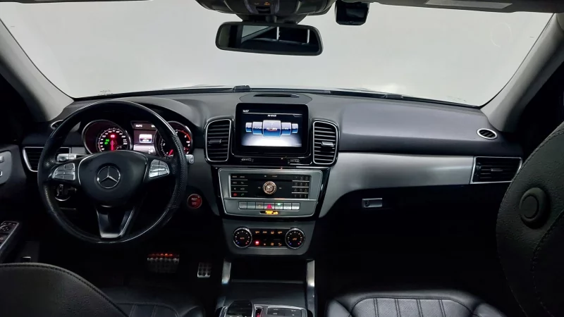 Mercedes-Benz GLE-Class