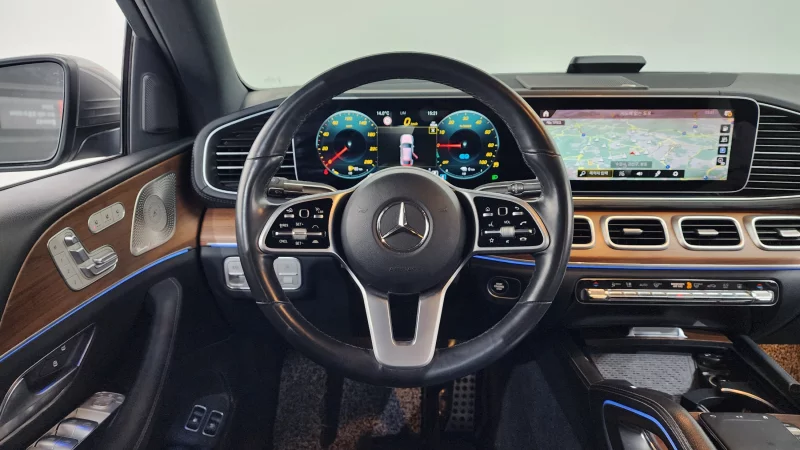 Mercedes-Benz GLE-Class