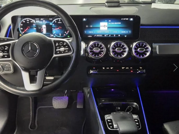 Mercedes-Benz GLB-Class