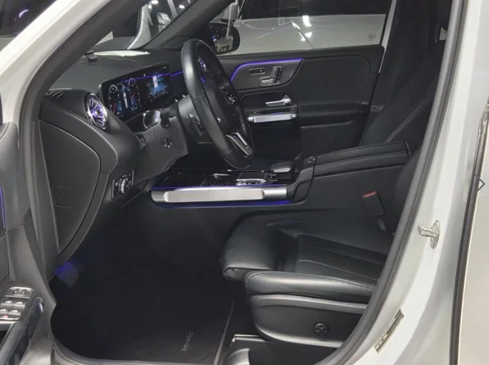 Mercedes-Benz GLB-Class