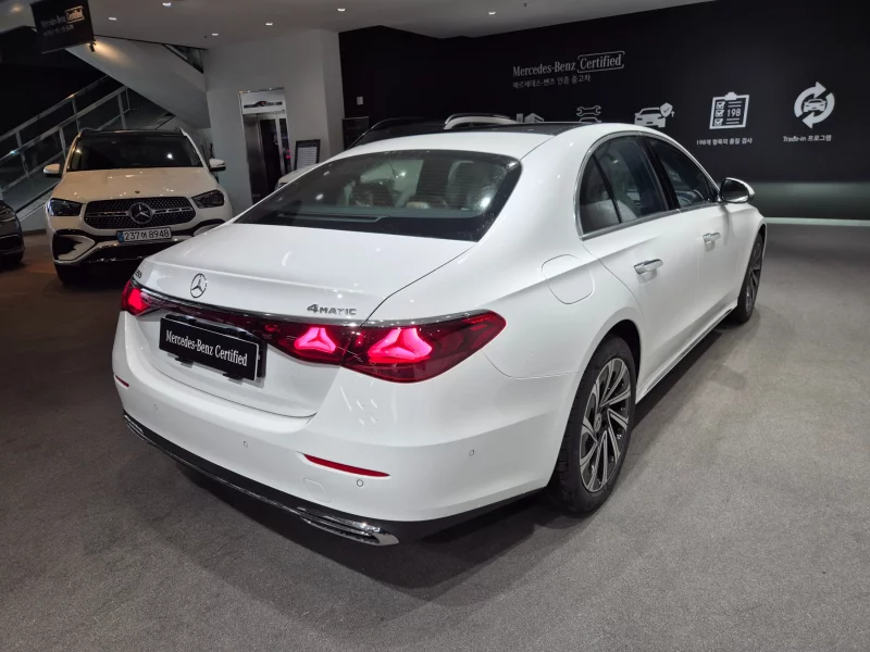 Mercedes-Benz E-Class