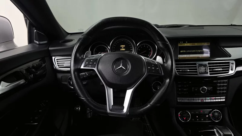 Mercedes-Benz CLS-Class