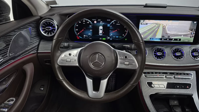 Mercedes-Benz CLS-Class