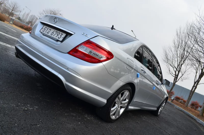 Mercedes-Benz C-Class