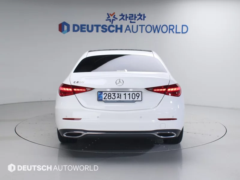 Mercedes-Benz C-Class