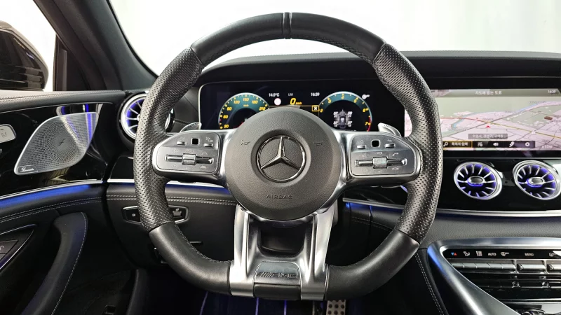 Mercedes-Benz AMG GT