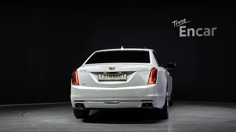 Cadillac CT6
