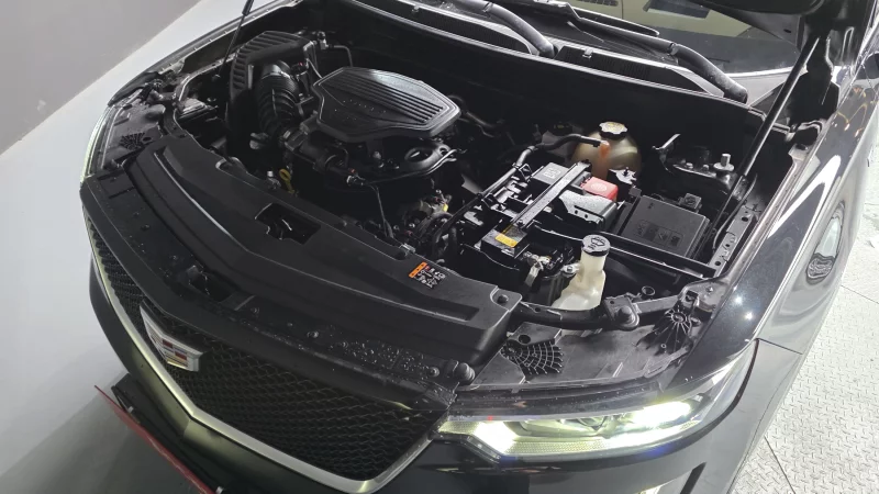 Cadillac XT6