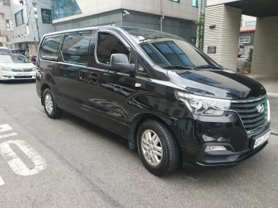 Hyundai Grand Starex